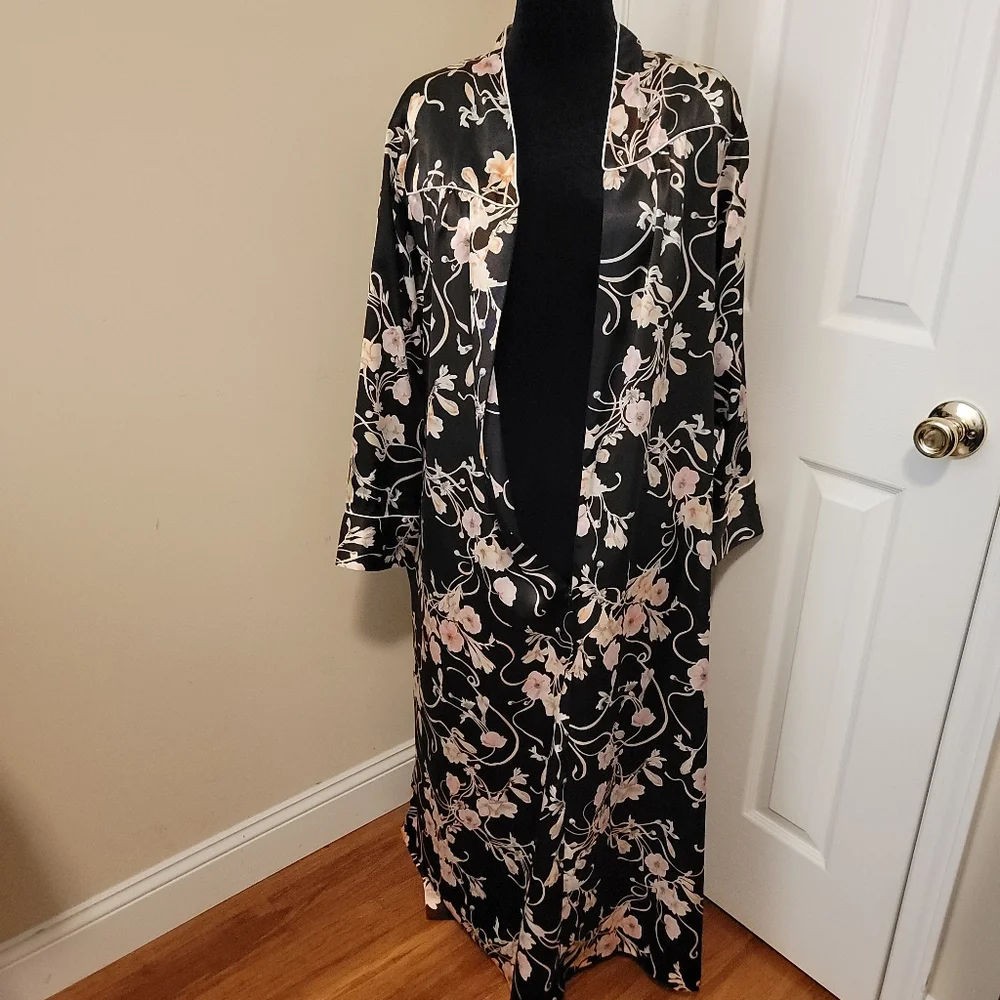 Christian Dior Vintage Black Floral Satin Robe Size L/XL - Picture 5 of 8
